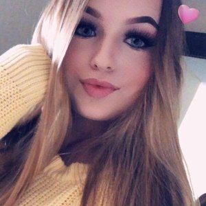 Meet your Posher, Elise